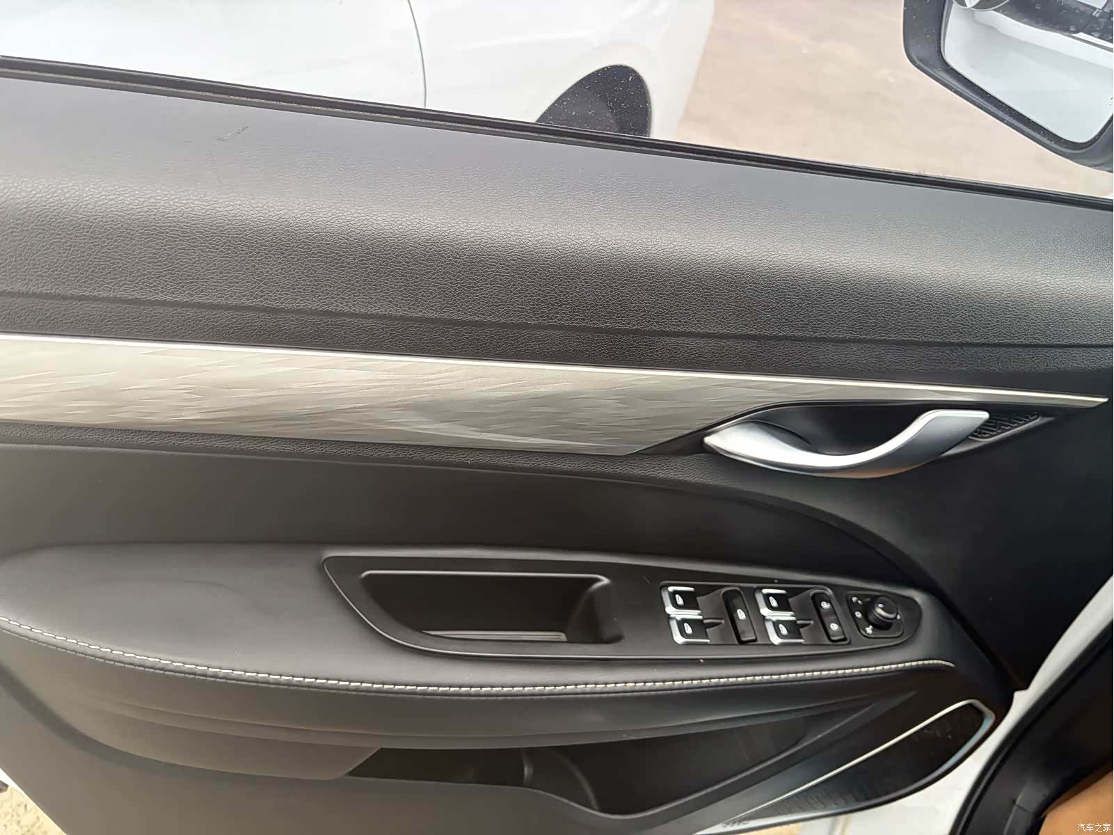 Geely Emgrand, 2020 11