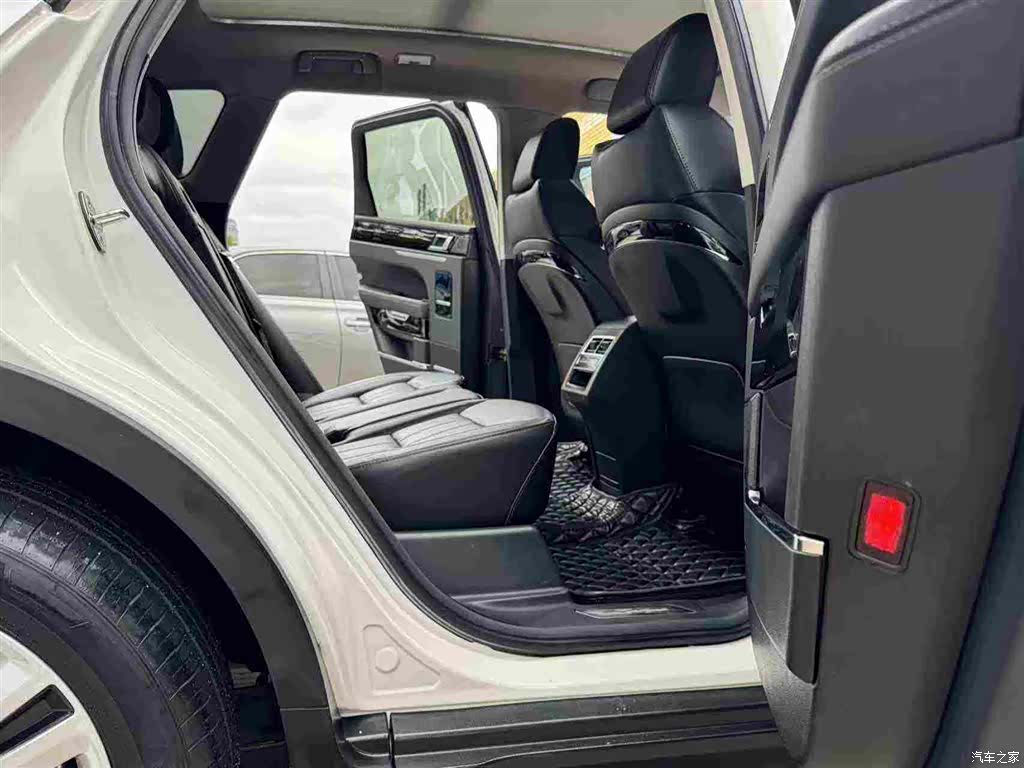 Zotye T700, 2020 14