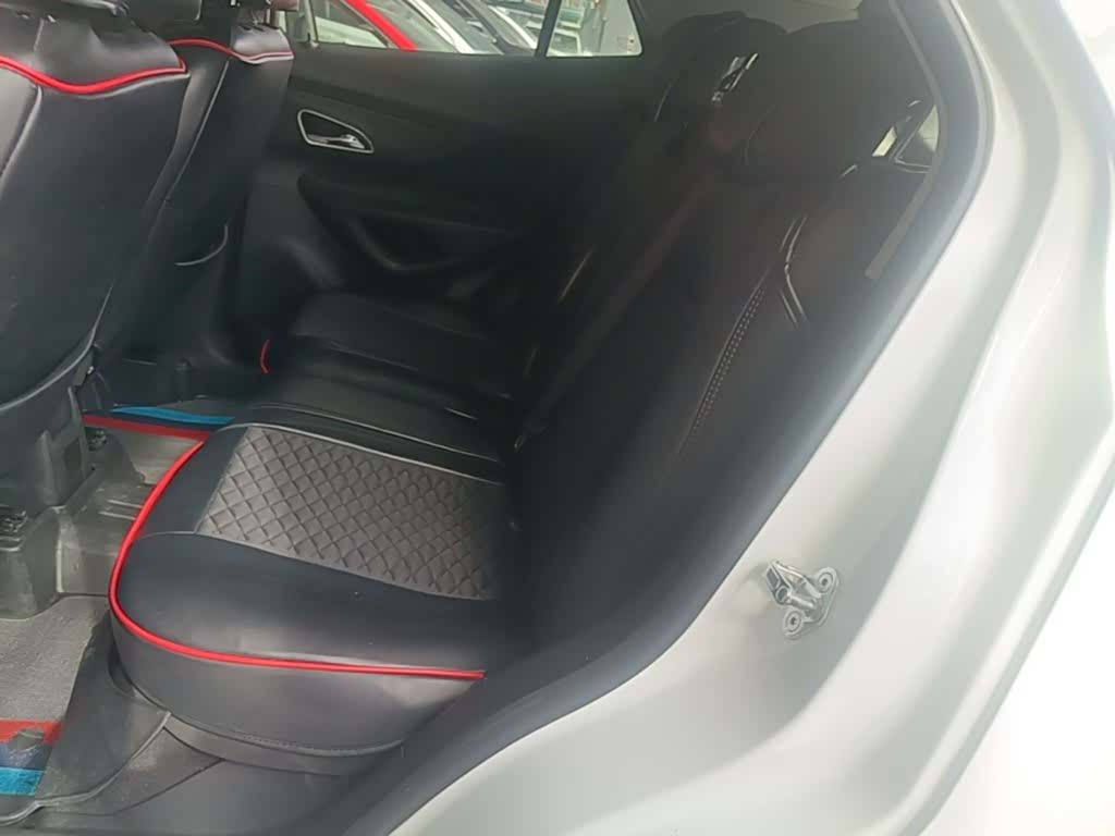 Buick Encore, 2015 17