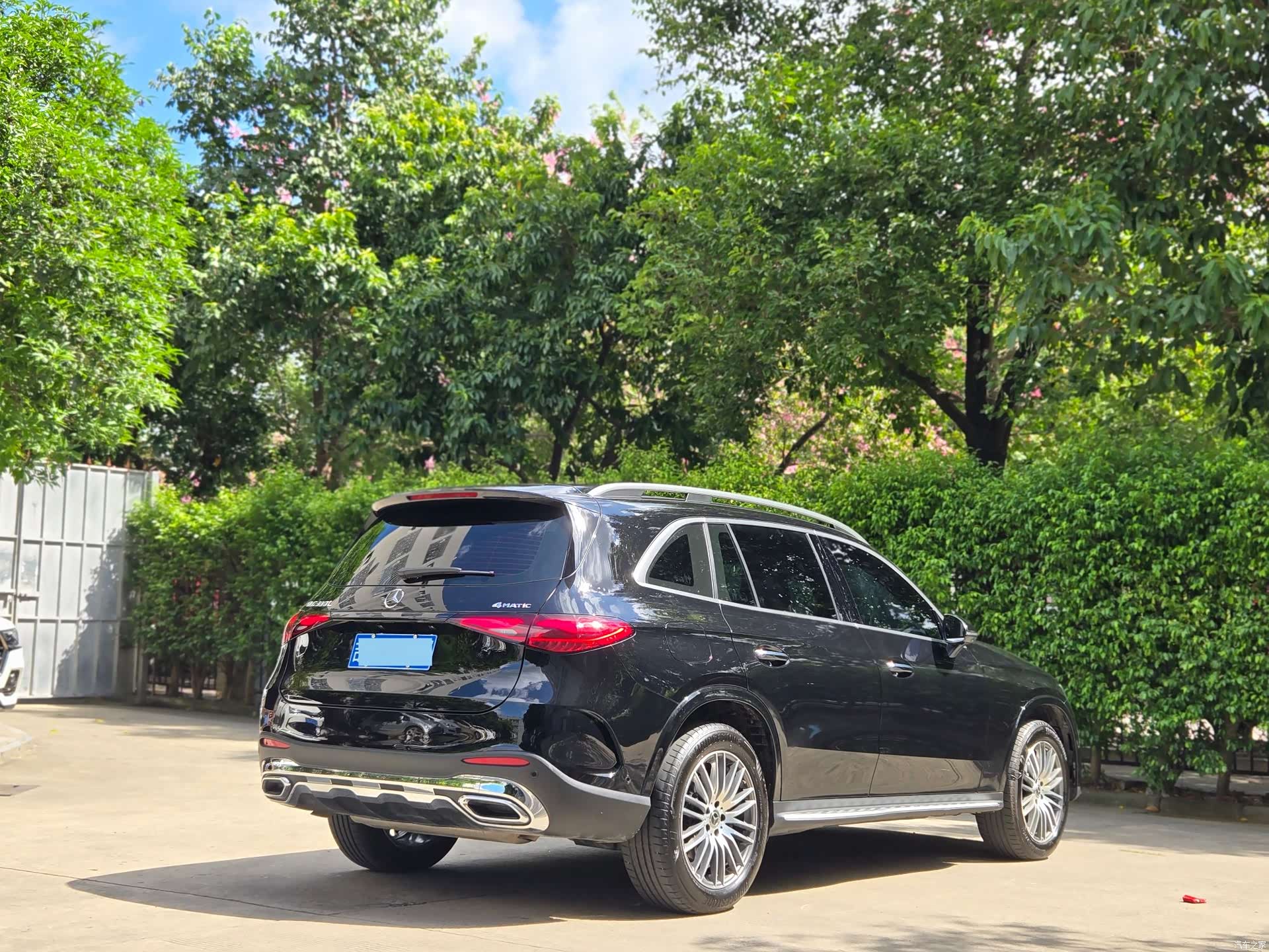 Mercedes-Benz GLC, 2024 12