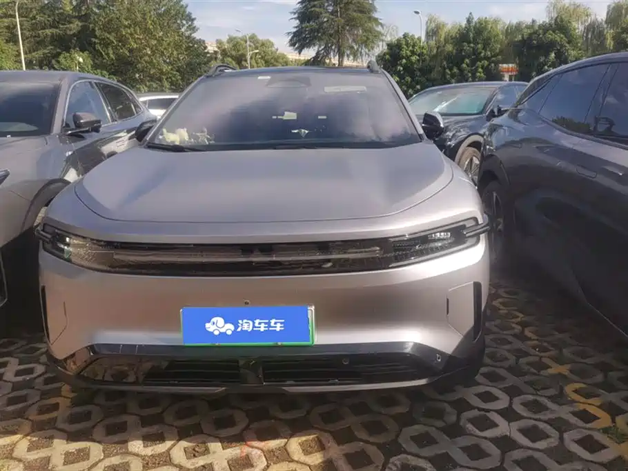 Changan E07