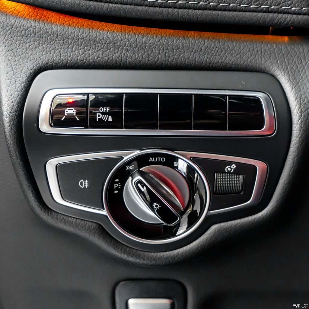 Mercedes-Benz G-Class, 2023 17