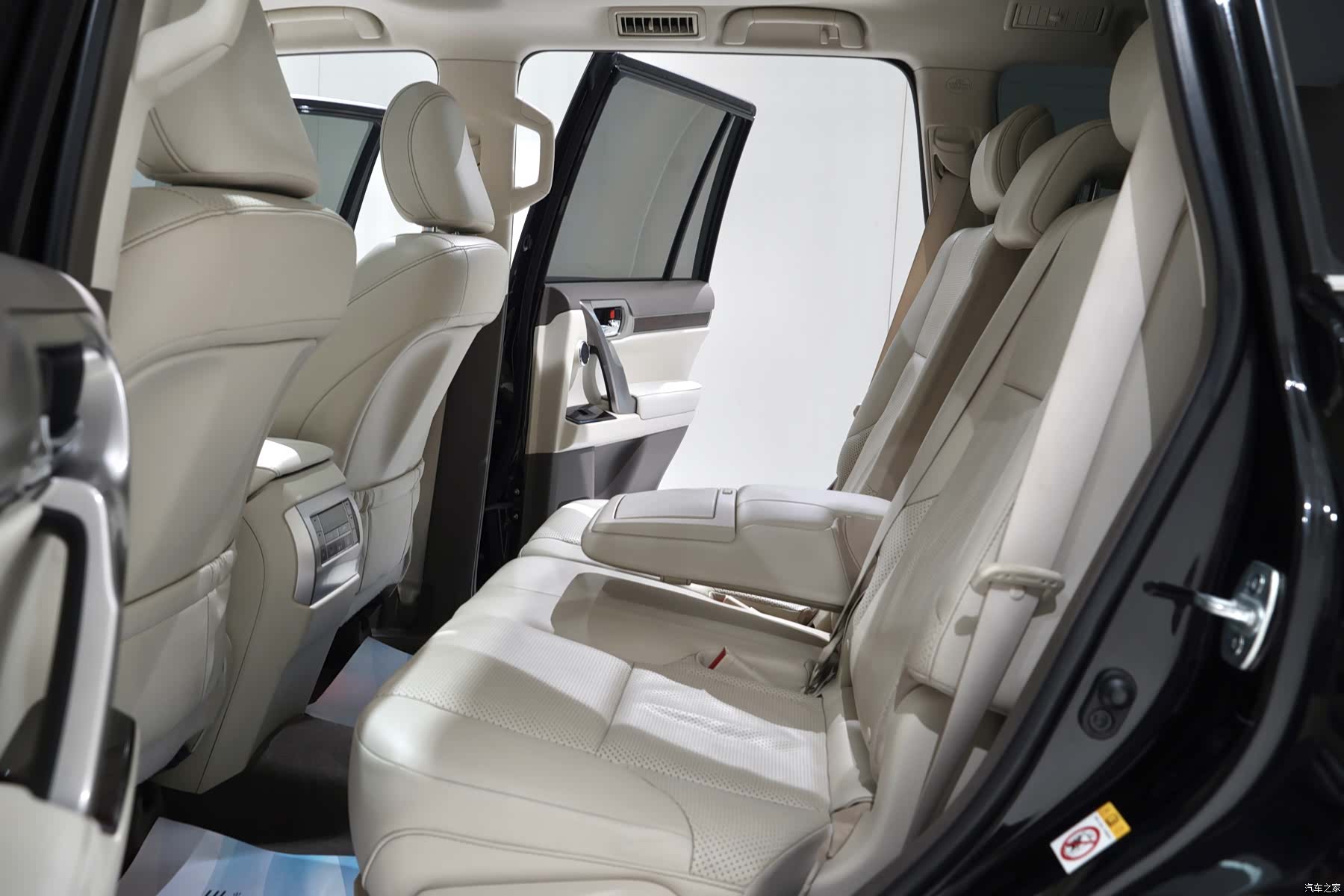 Lexus GX, 2015 6