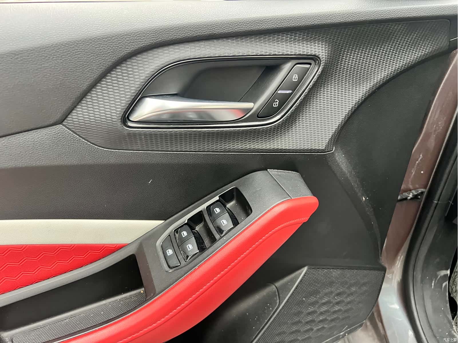 MG MG5, 2021 19