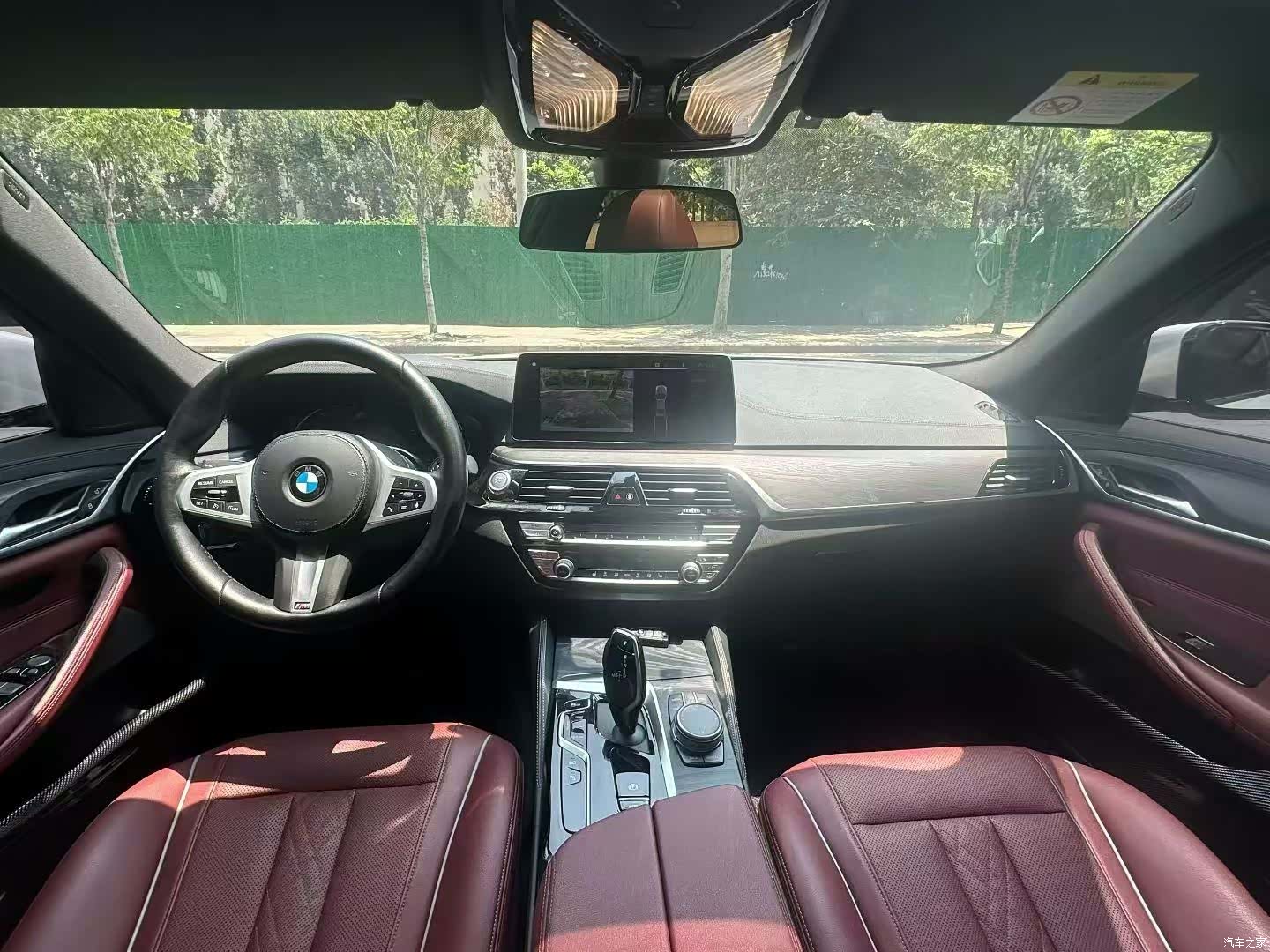 BMW 5 Series, 2020 все фото