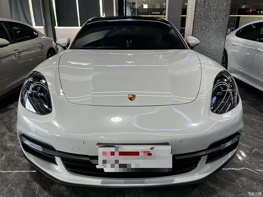 Porsche Panamera, 2017 2