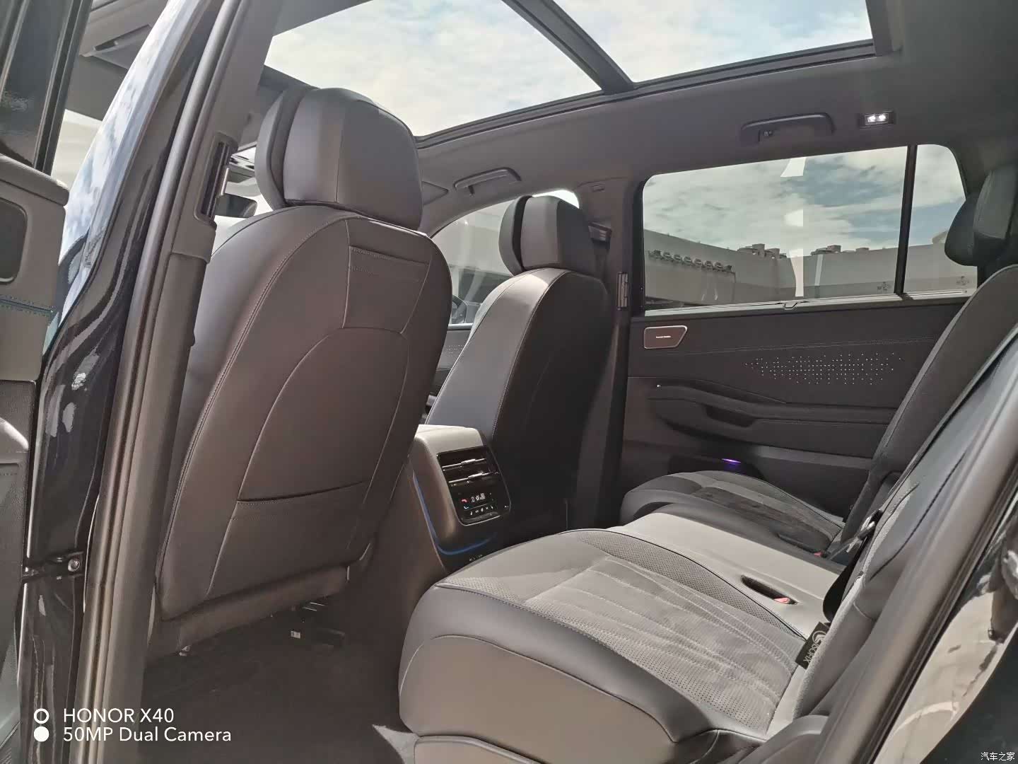 Volkswagen Teramont, 2026 9
