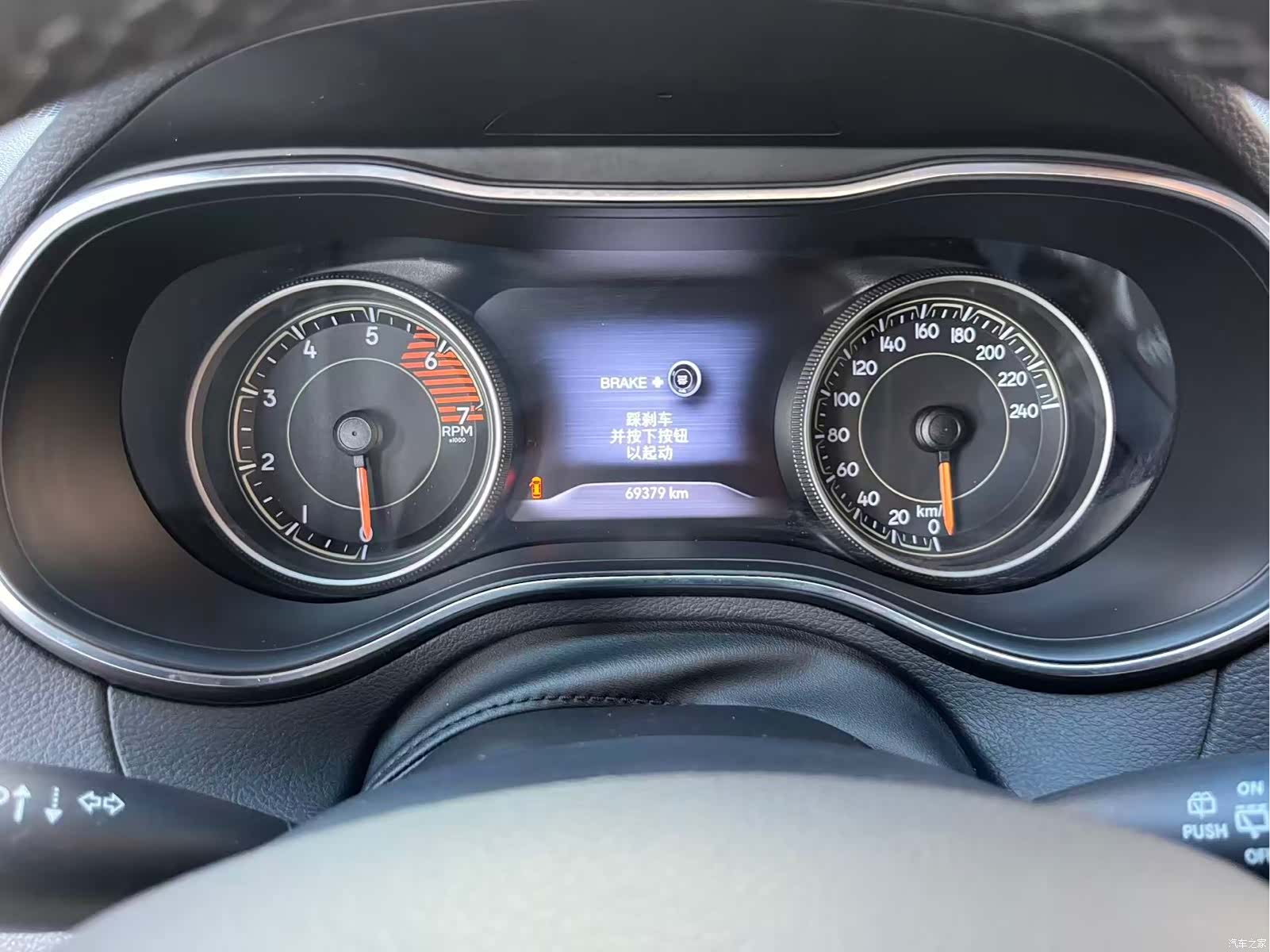Jeep Cherokee, 2021 12