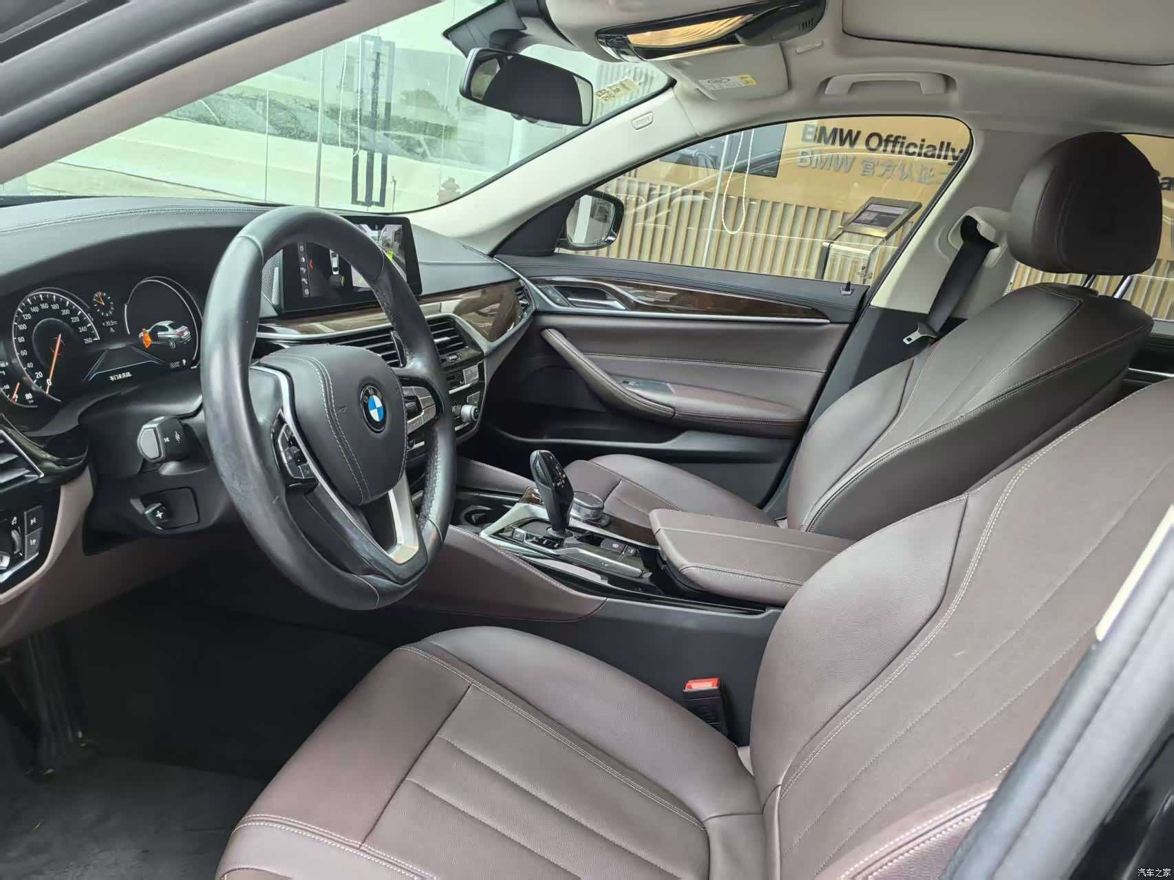 BMW 5 Series, 2019 4