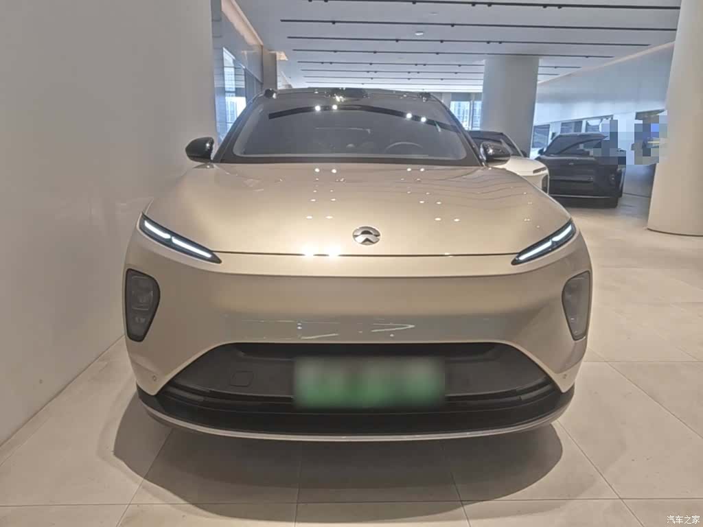 NIO ES8, 2023 3