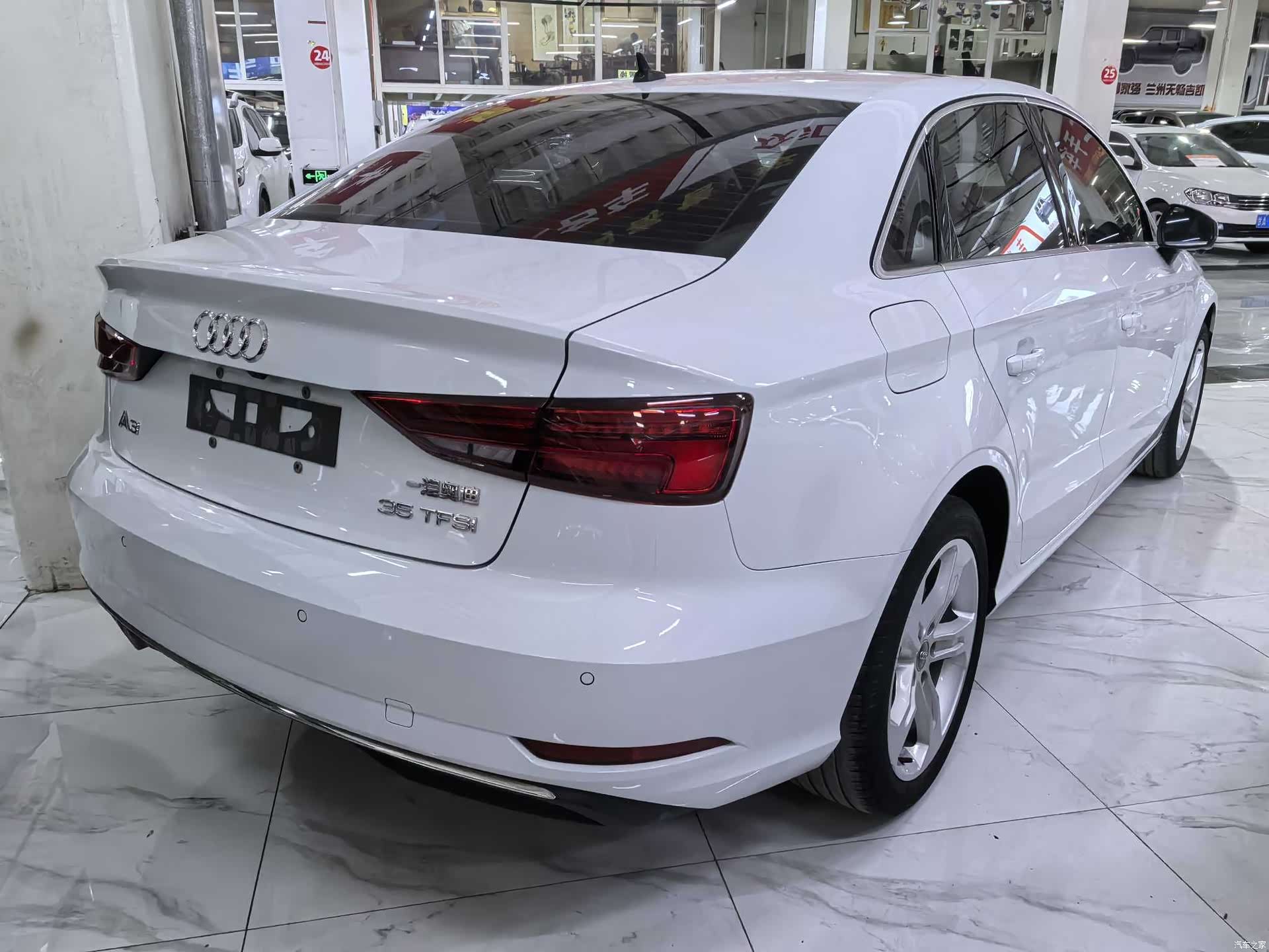 Audi A3, 2020 все фото
