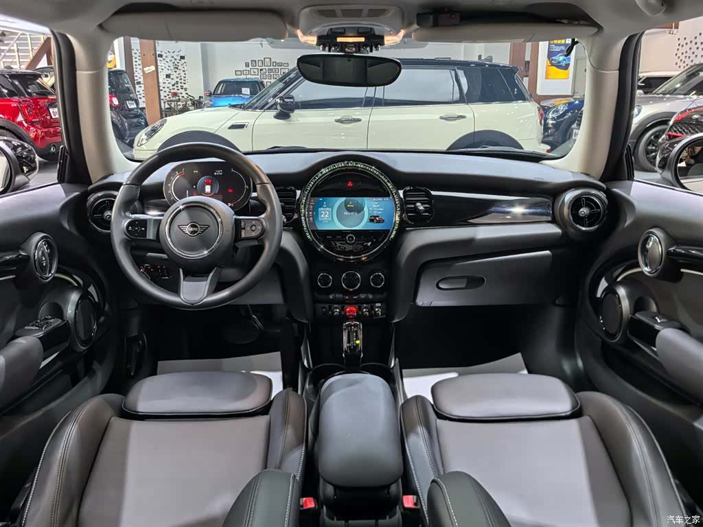 Mini Cooper, 2023 7