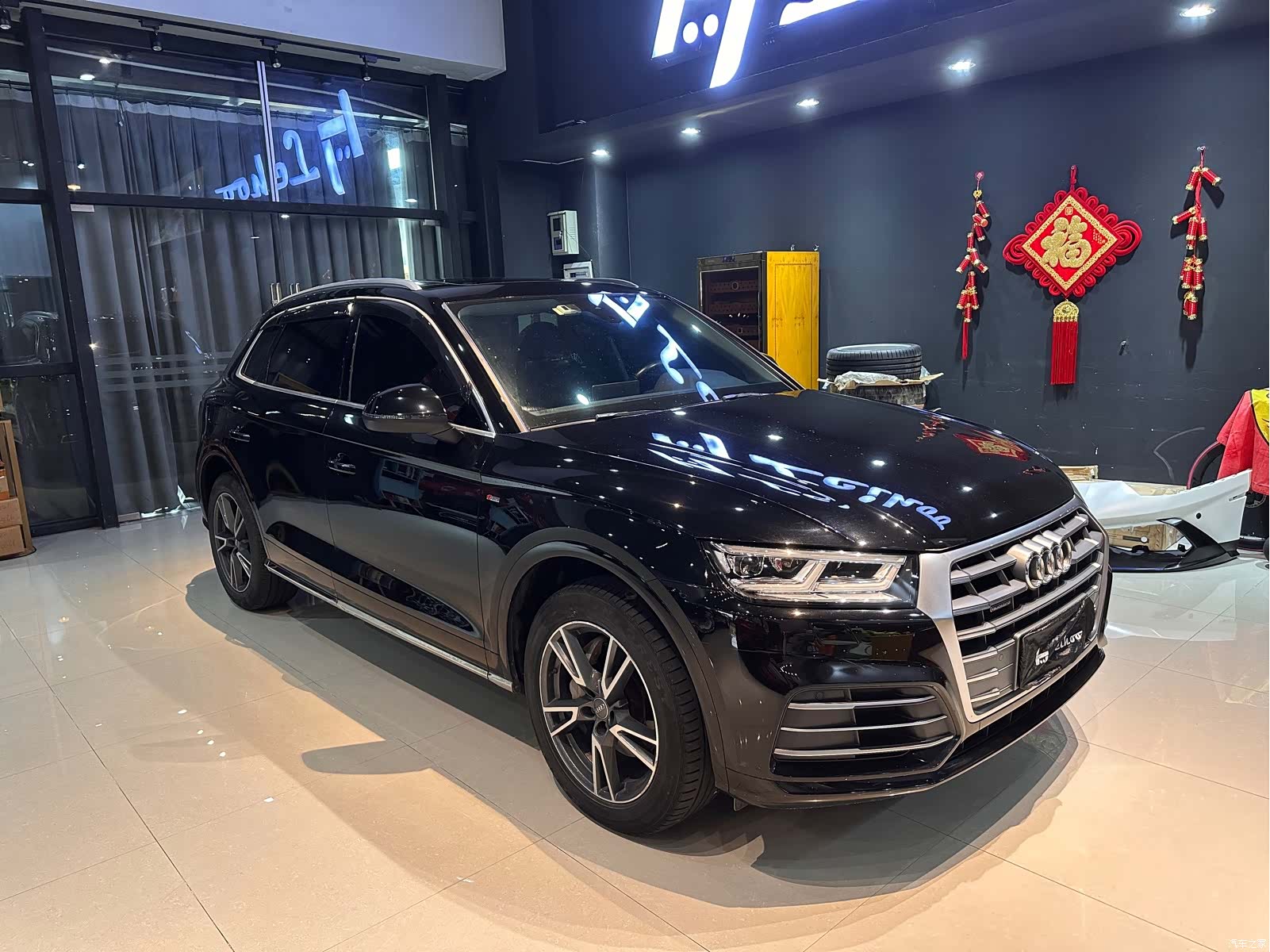 Audi Q5L, 2018 3
