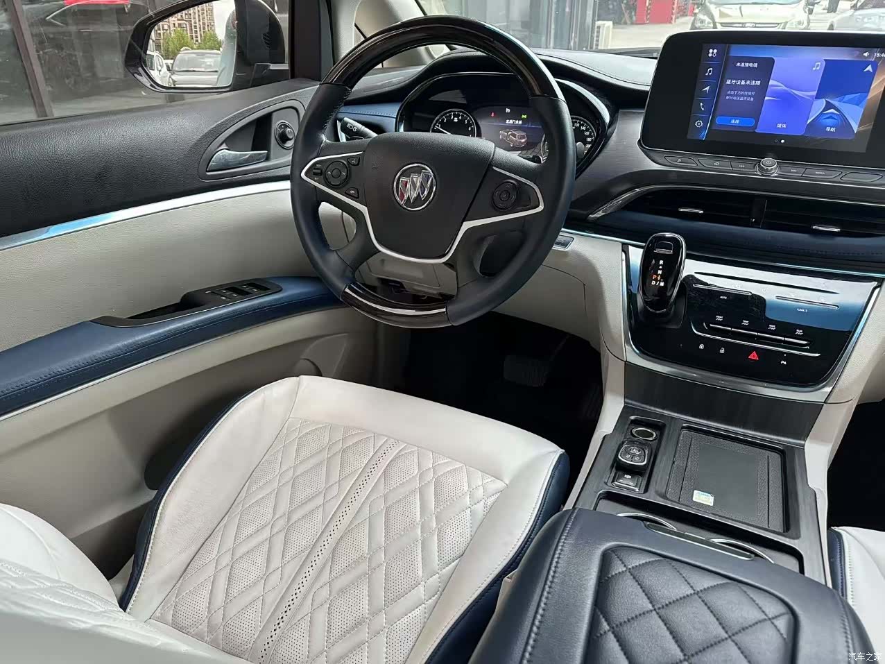 Buick GL8, 2020 4