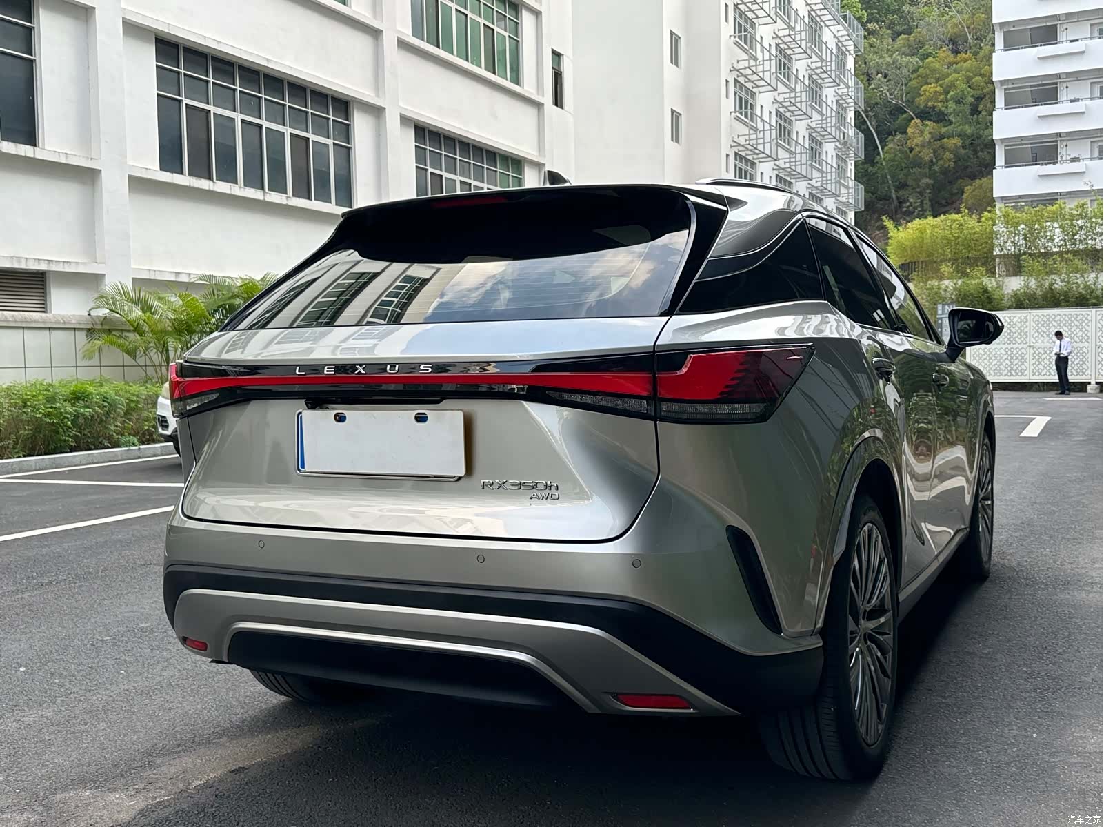 Lexus RX, 2023 9