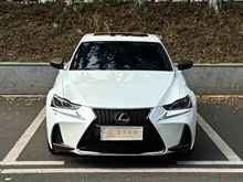 �׿���˹IS 2017�� 300 F SPORT��