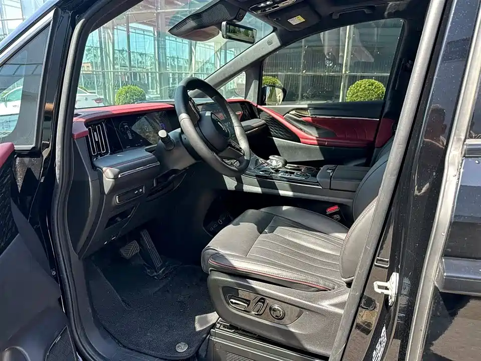 Trumpchi Trumpchi M8