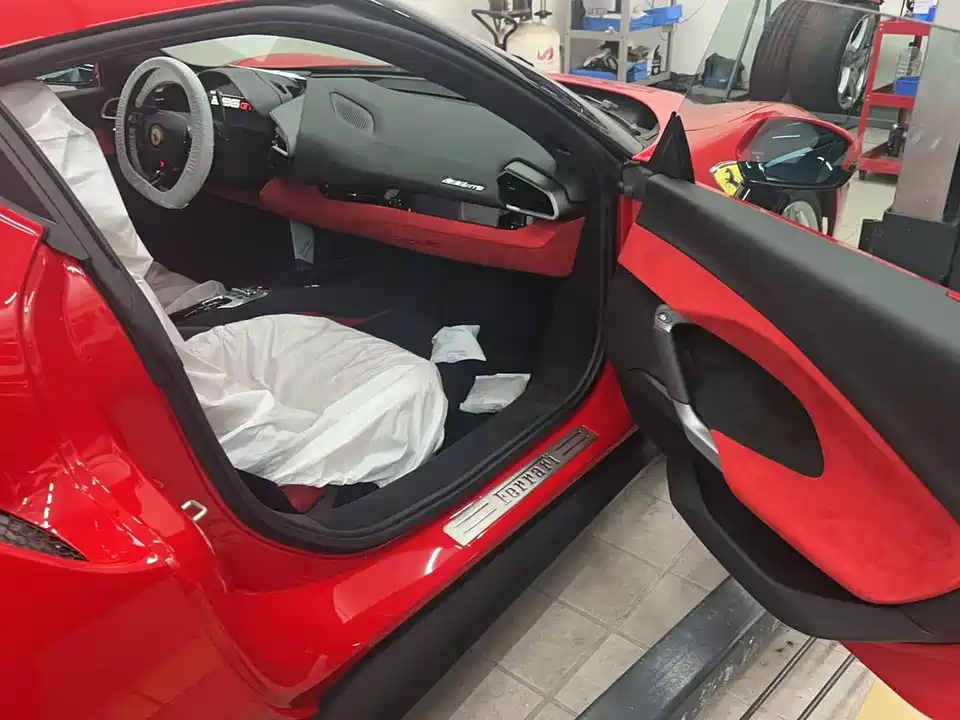 Ferrari 296