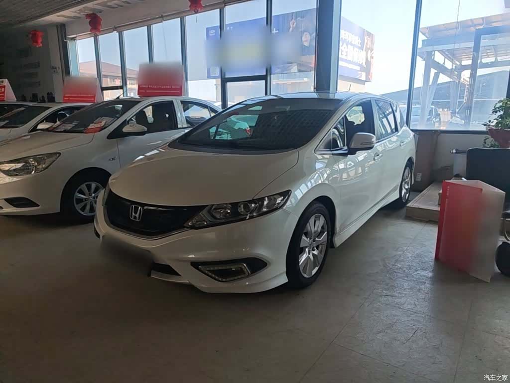 Honda Jade, 2016 1