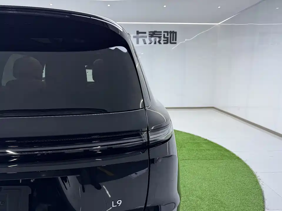 Li Auto Ideal L9