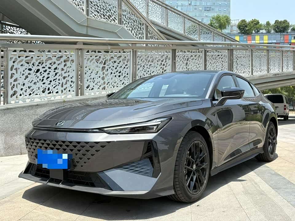 Changan UNI-V