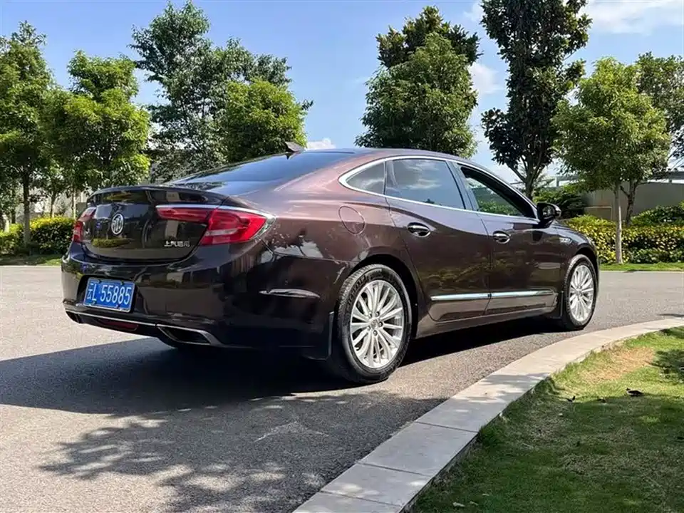 Buick Lacrosse