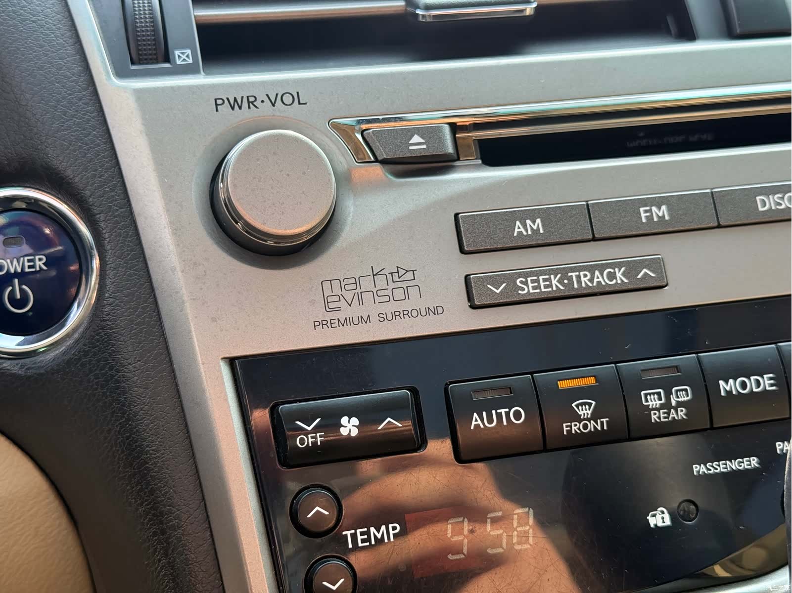 Lexus RX, 2010 14