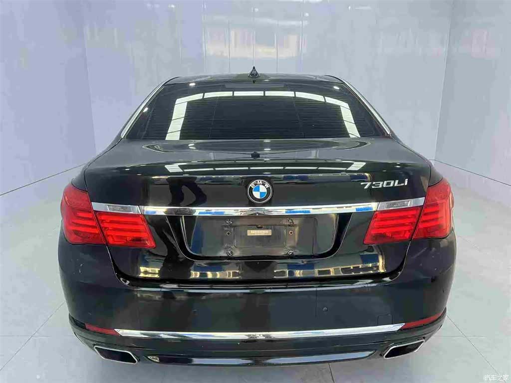 BMW 7 Series, 2013 4