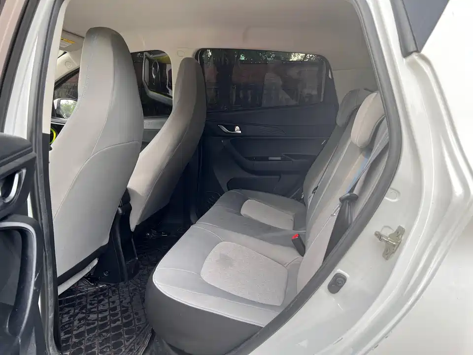 Changan Benben E-Star