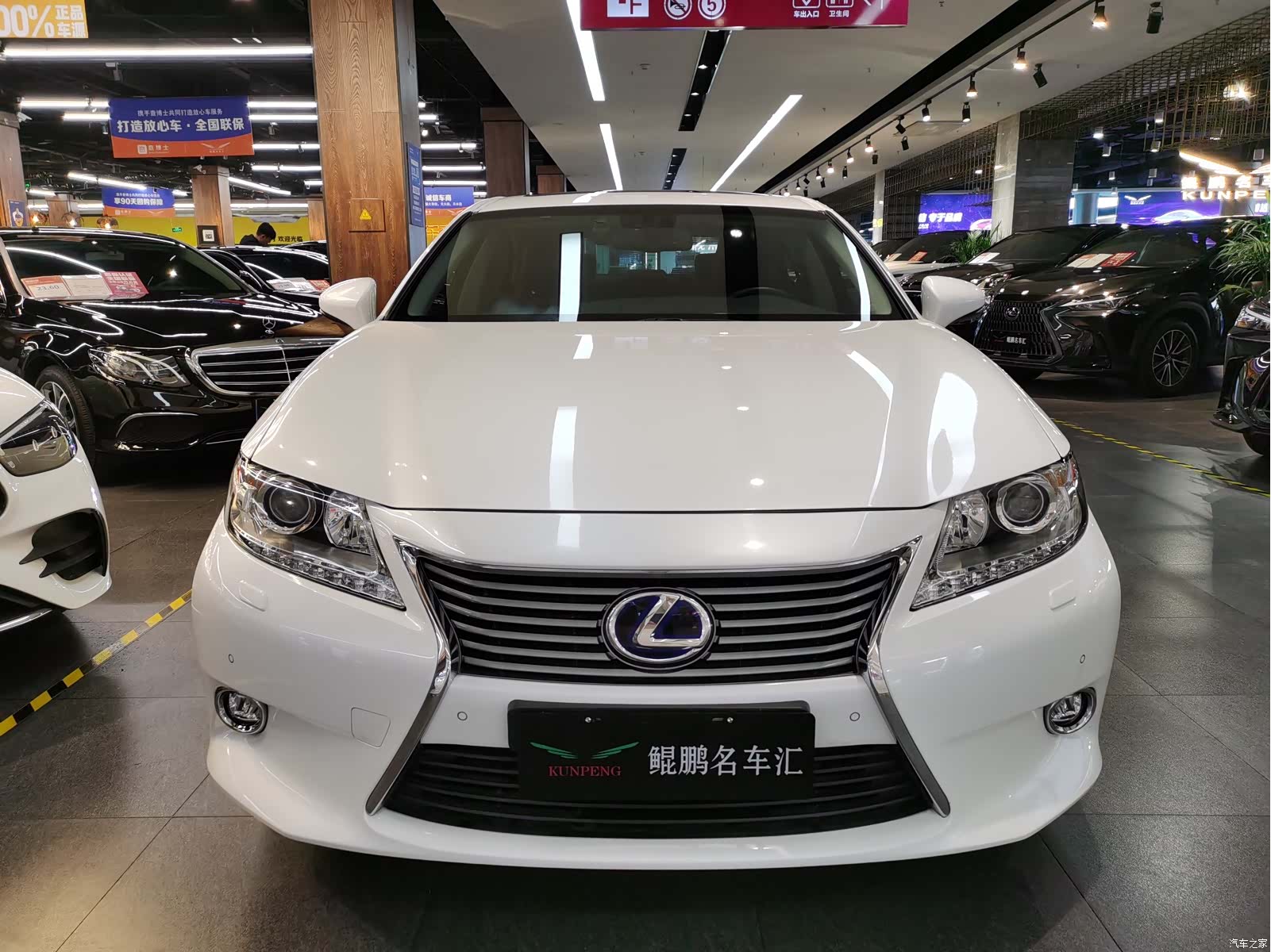 Lexus ES, 2015 2