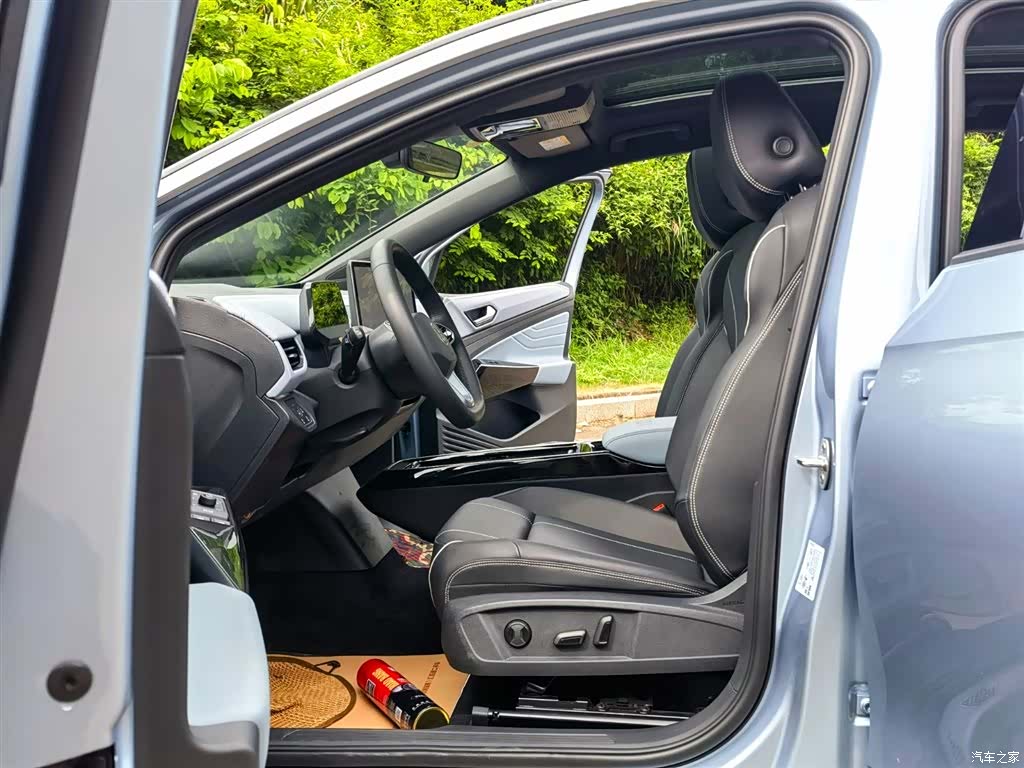 Volkswagen ID.4, 2024 9