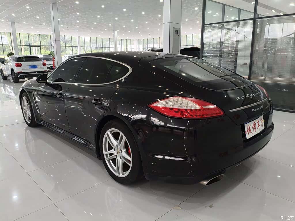 Porsche Panamera, 2013 16