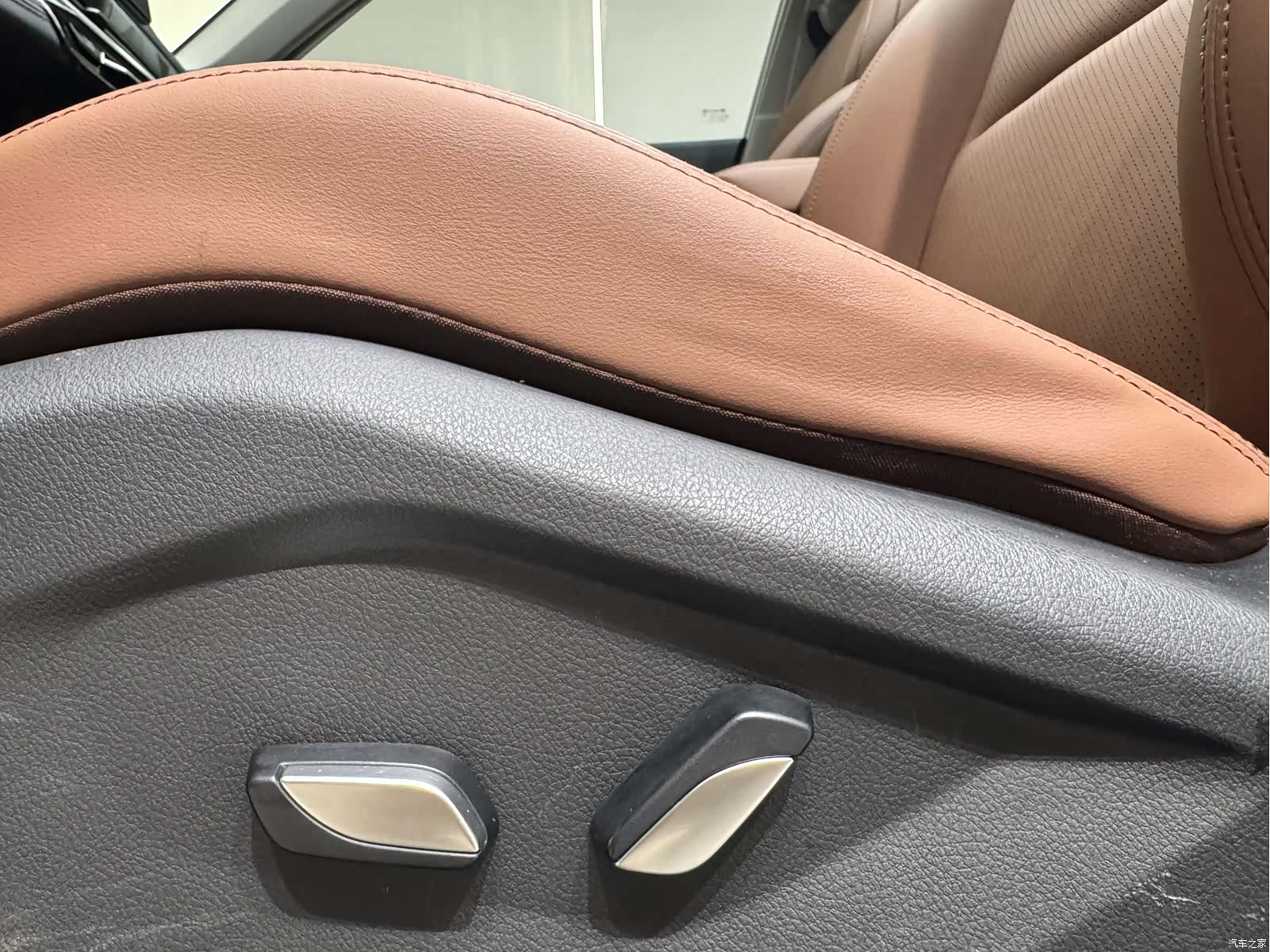 Geely X6, 2024 16