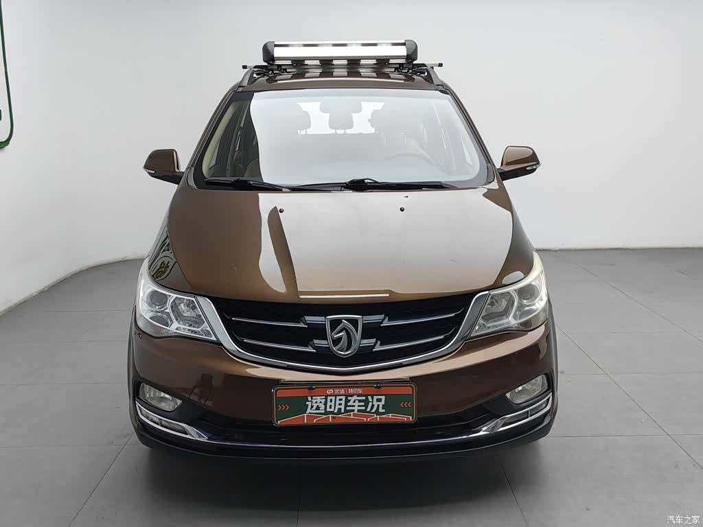 Wuling 730, 2016 3