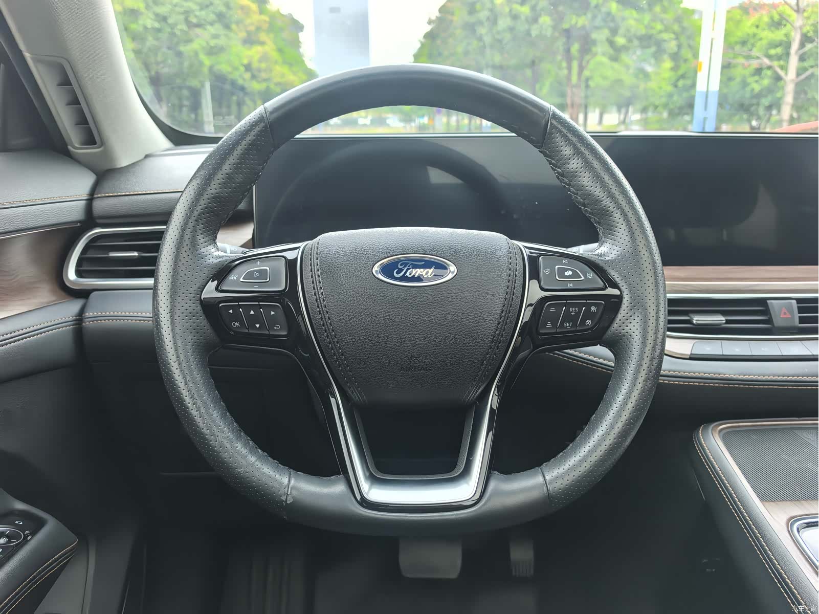 Ford Equator, 2022 15