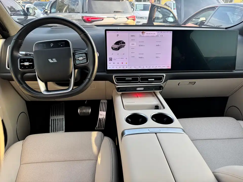 Li Auto Ideal L8