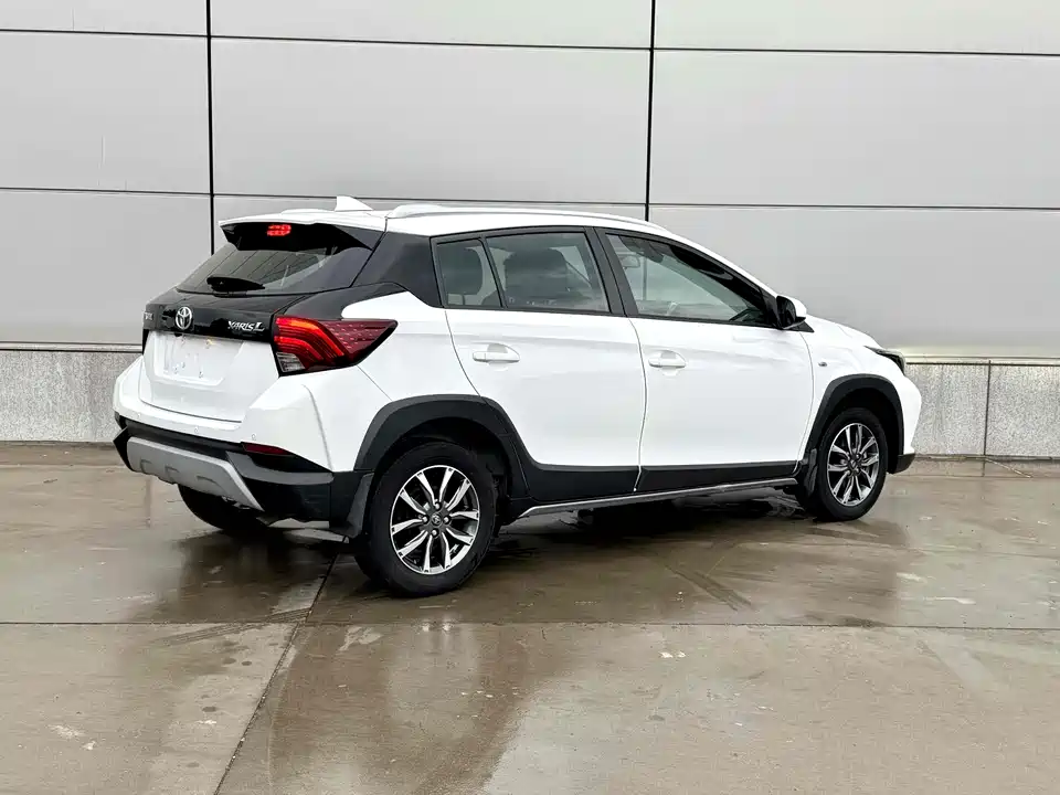 Toyota YARiS L Zhixuan