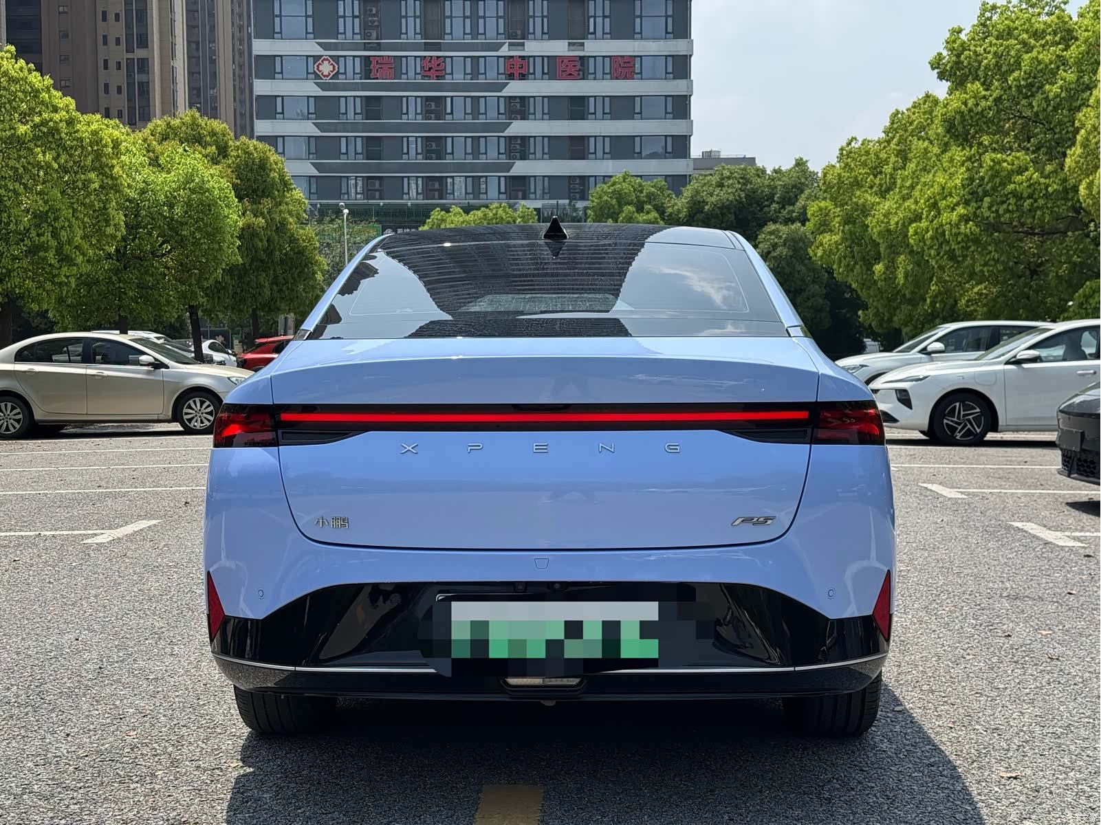 Xpeng P5, 2022 14