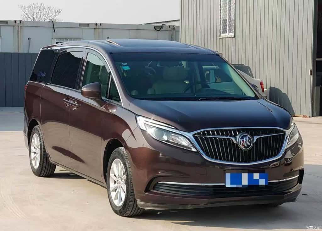 Buick GL8, 2018 3