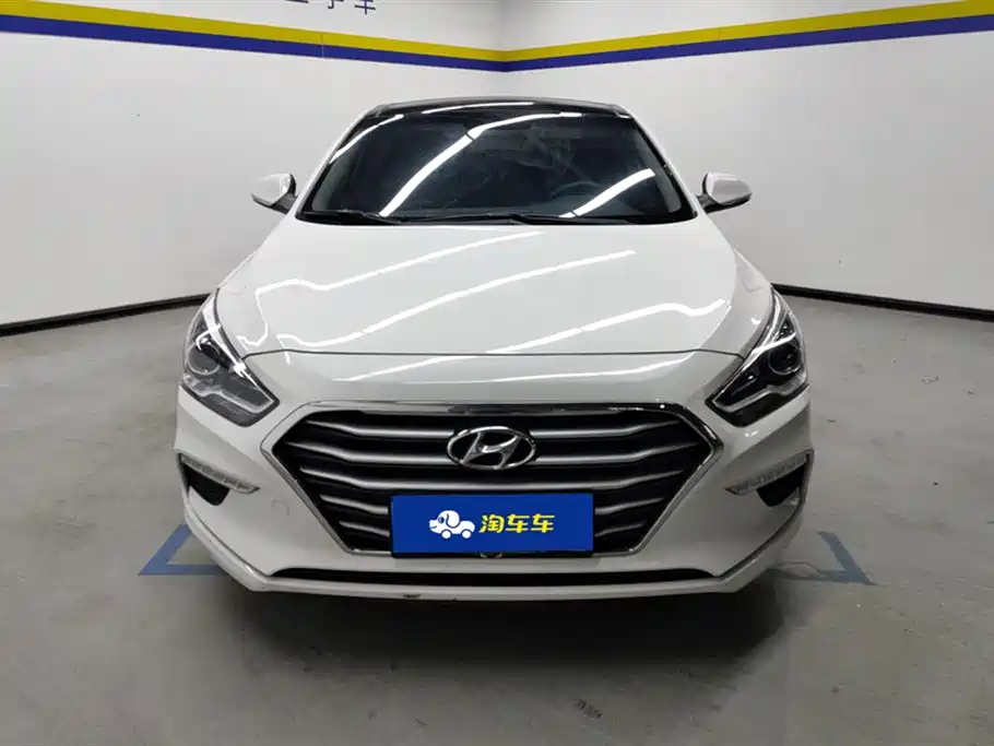 Hyundai Name picture