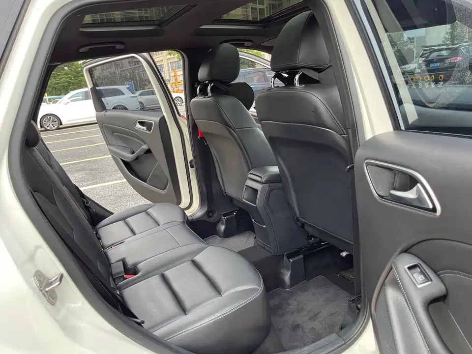 Mercedes-Benz Class B