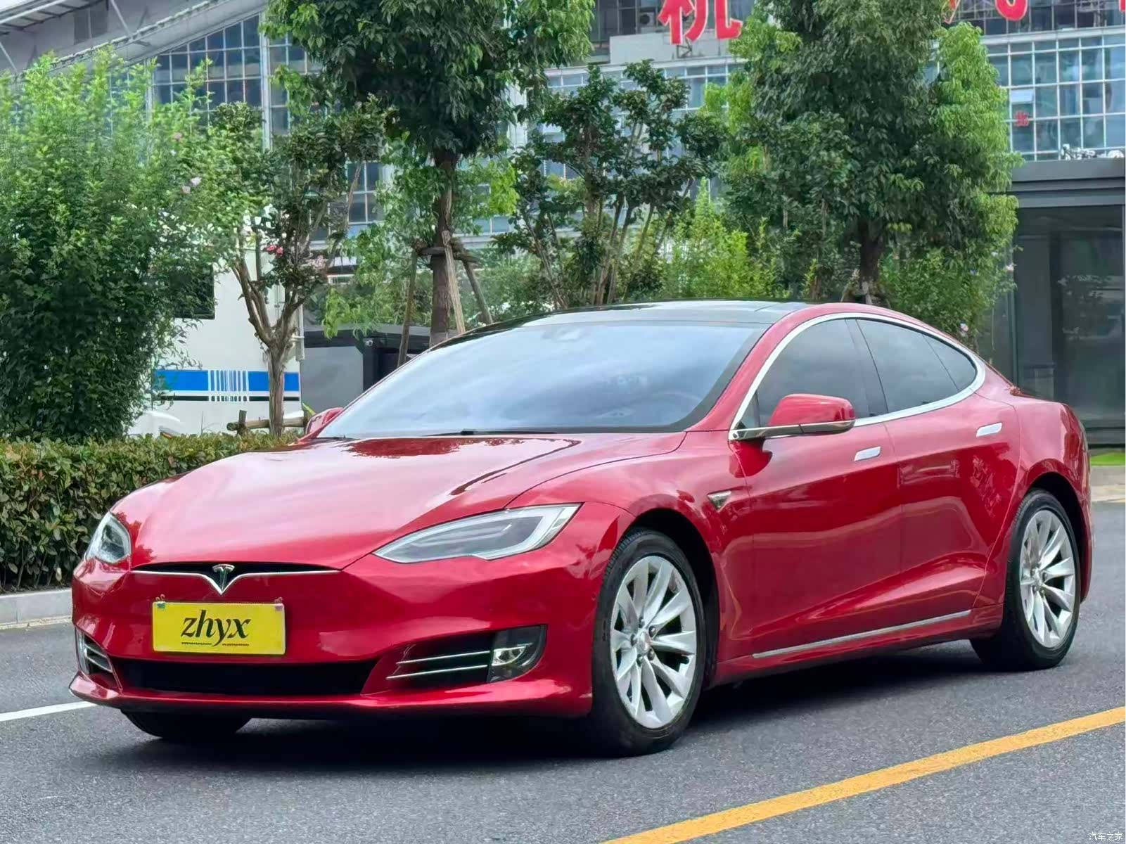 Tesla Model S, 2016 1
