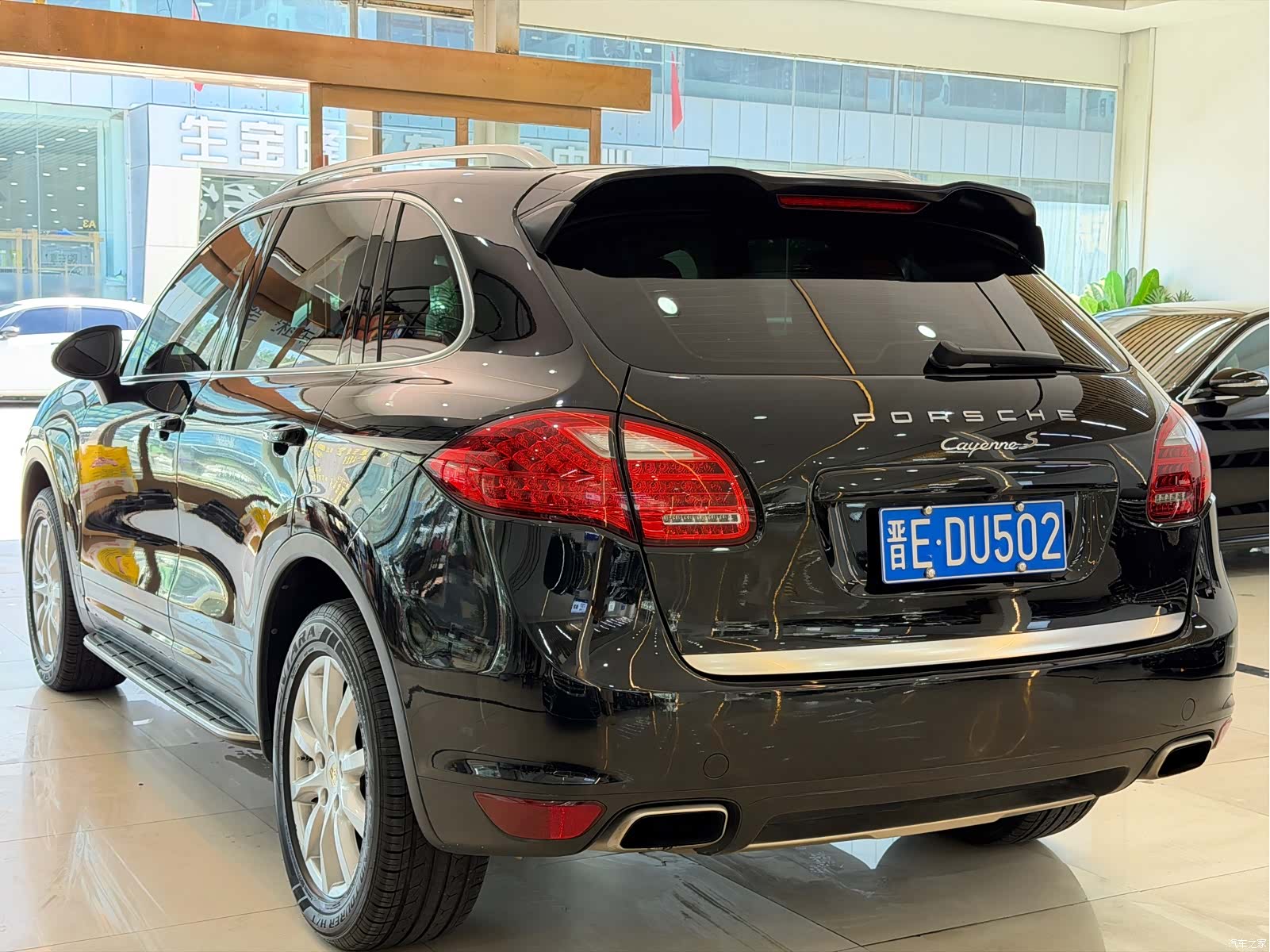 Porsche Cayenne, 2013 6