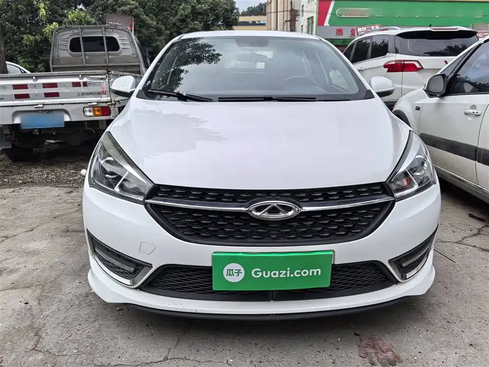 Chery Arrizo 5