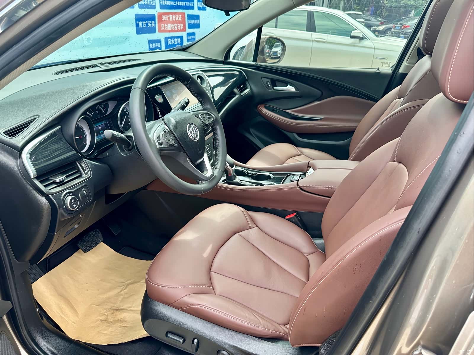 Buick Envision Plus, 2019 8
