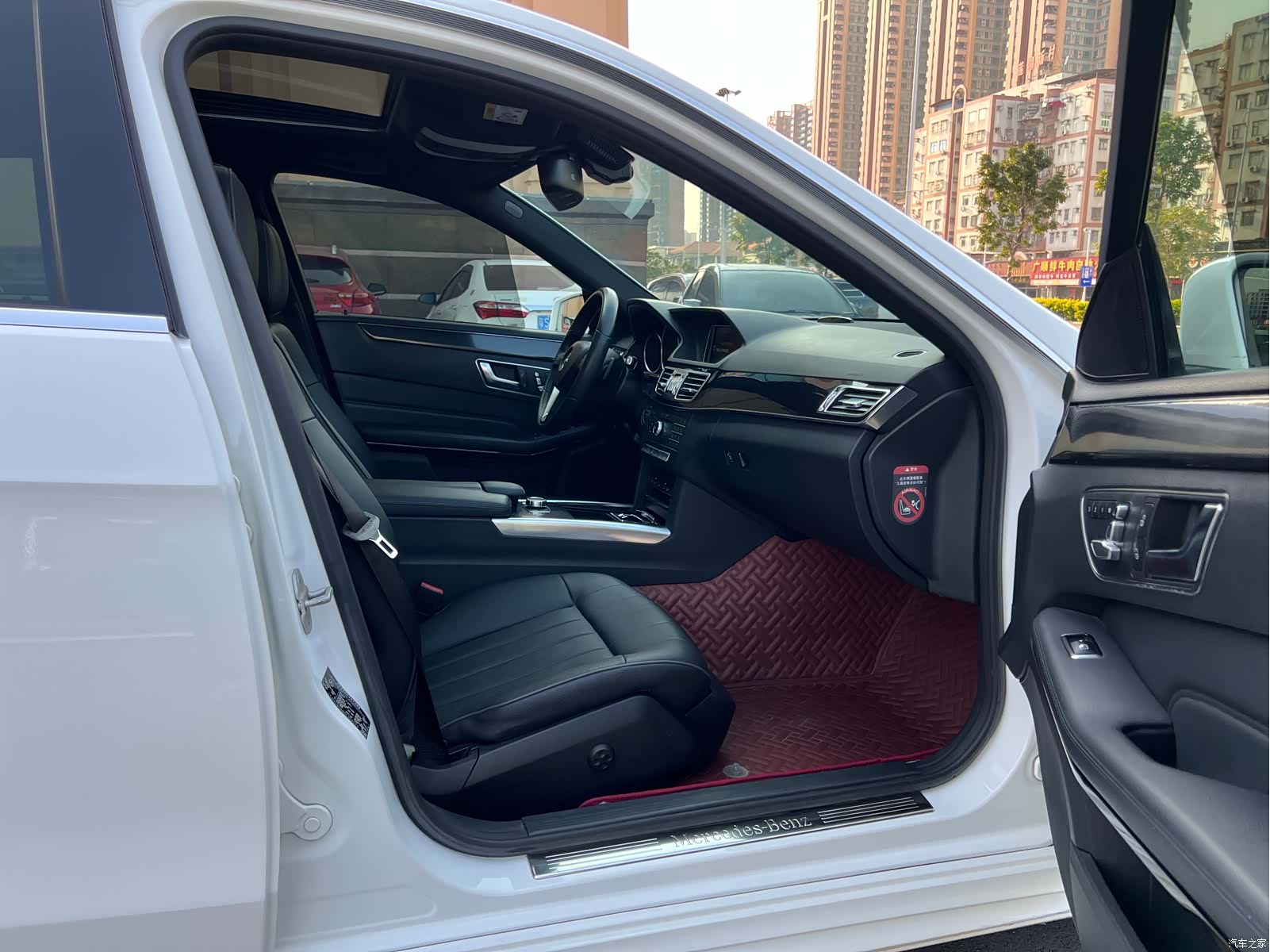 Mercedes-Benz E-Class, 2016 11
