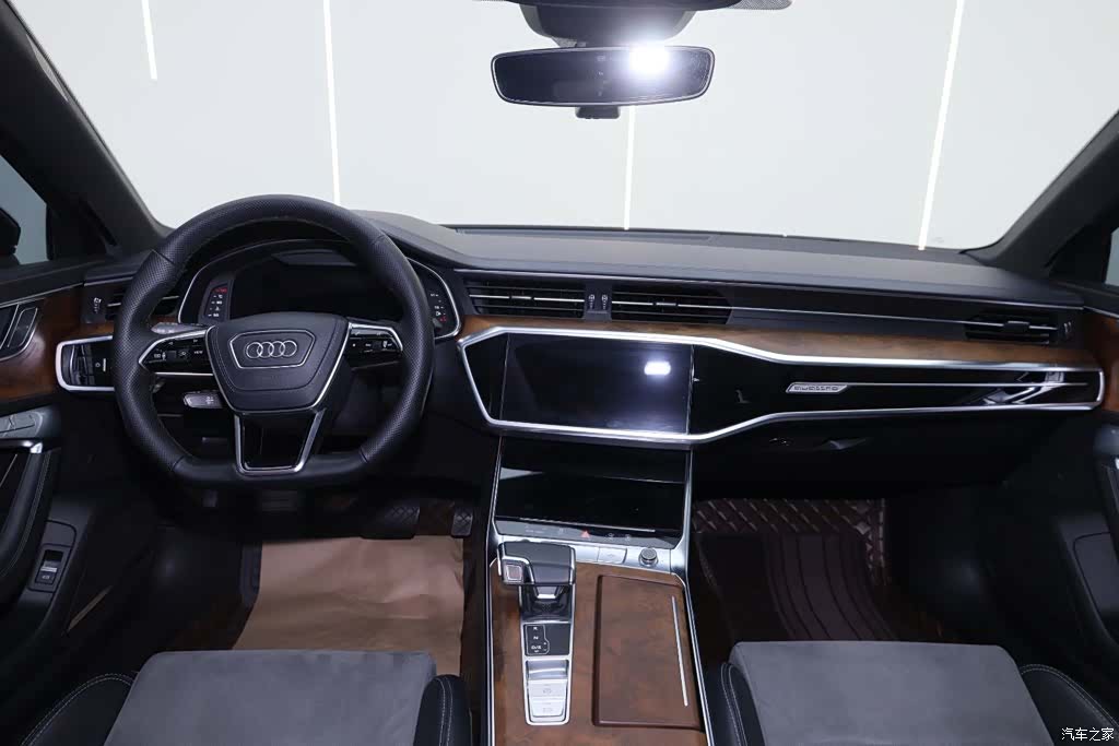 Audi A6L, 2022 26