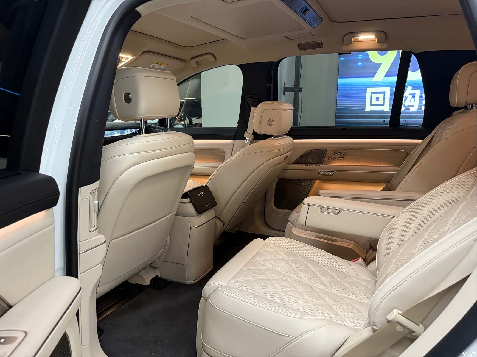 NIO ES8, 2026 все фото
