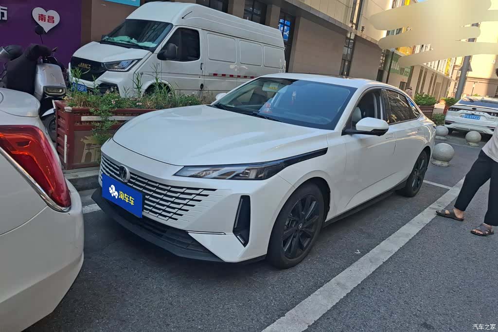 Changan NE, 2023 1