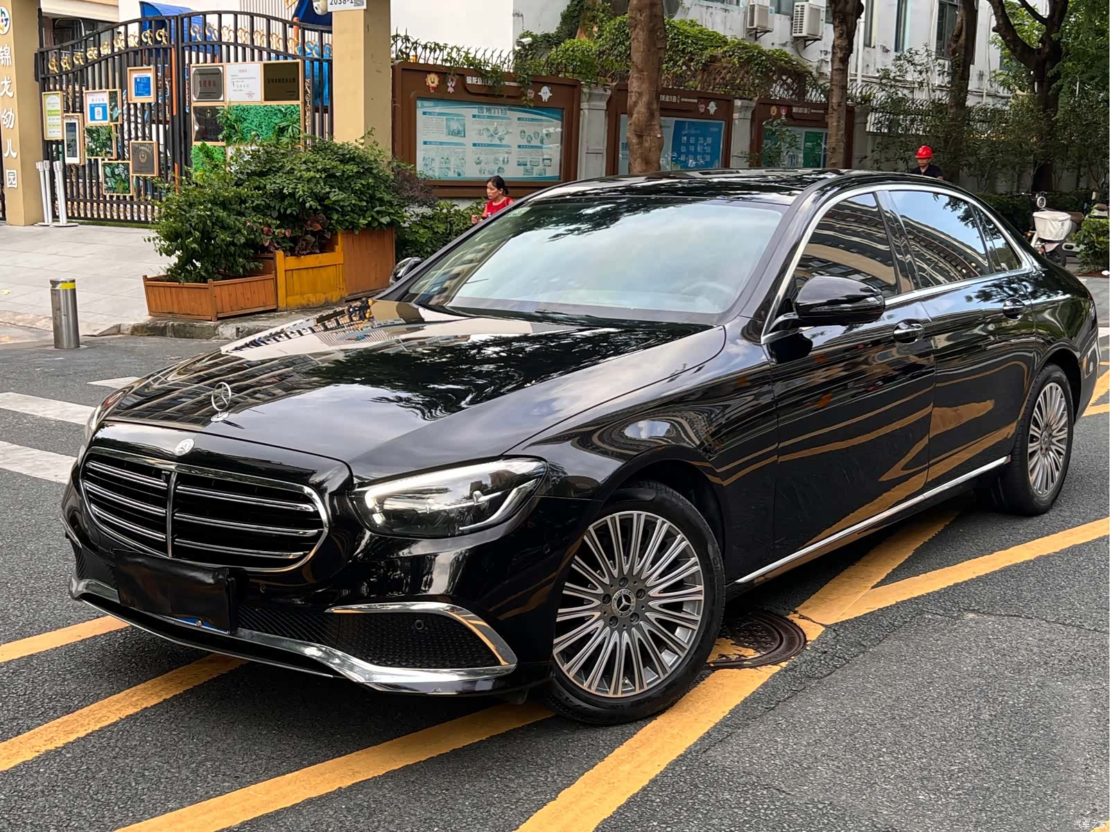 Mercedes-Benz E-Class, 2021 17